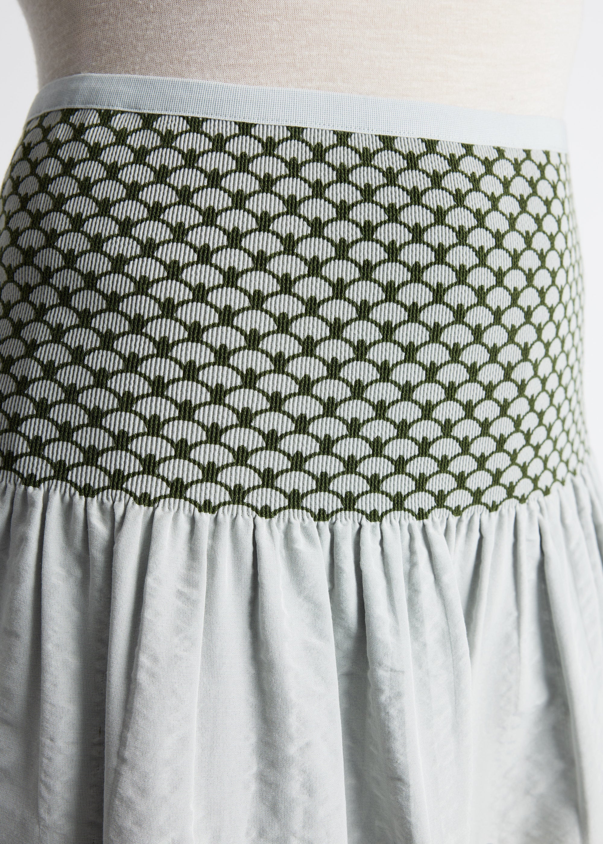 One Size Rock LONGERO-W in Midi-Länge mit Gummibund und Muster in Beige