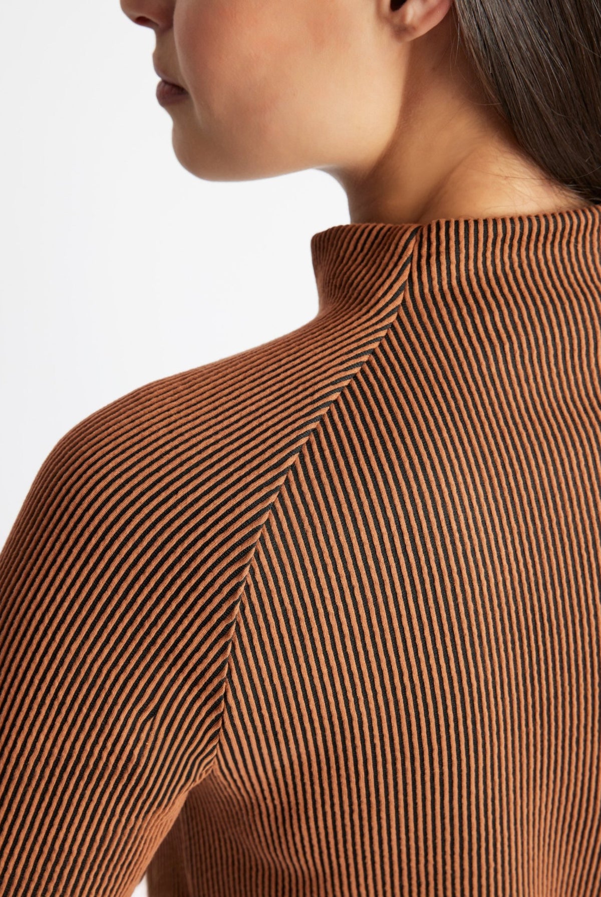 Gerades Shirt POETRA aus fein geripptem Viskose-Mix - FOX'S-Fashion