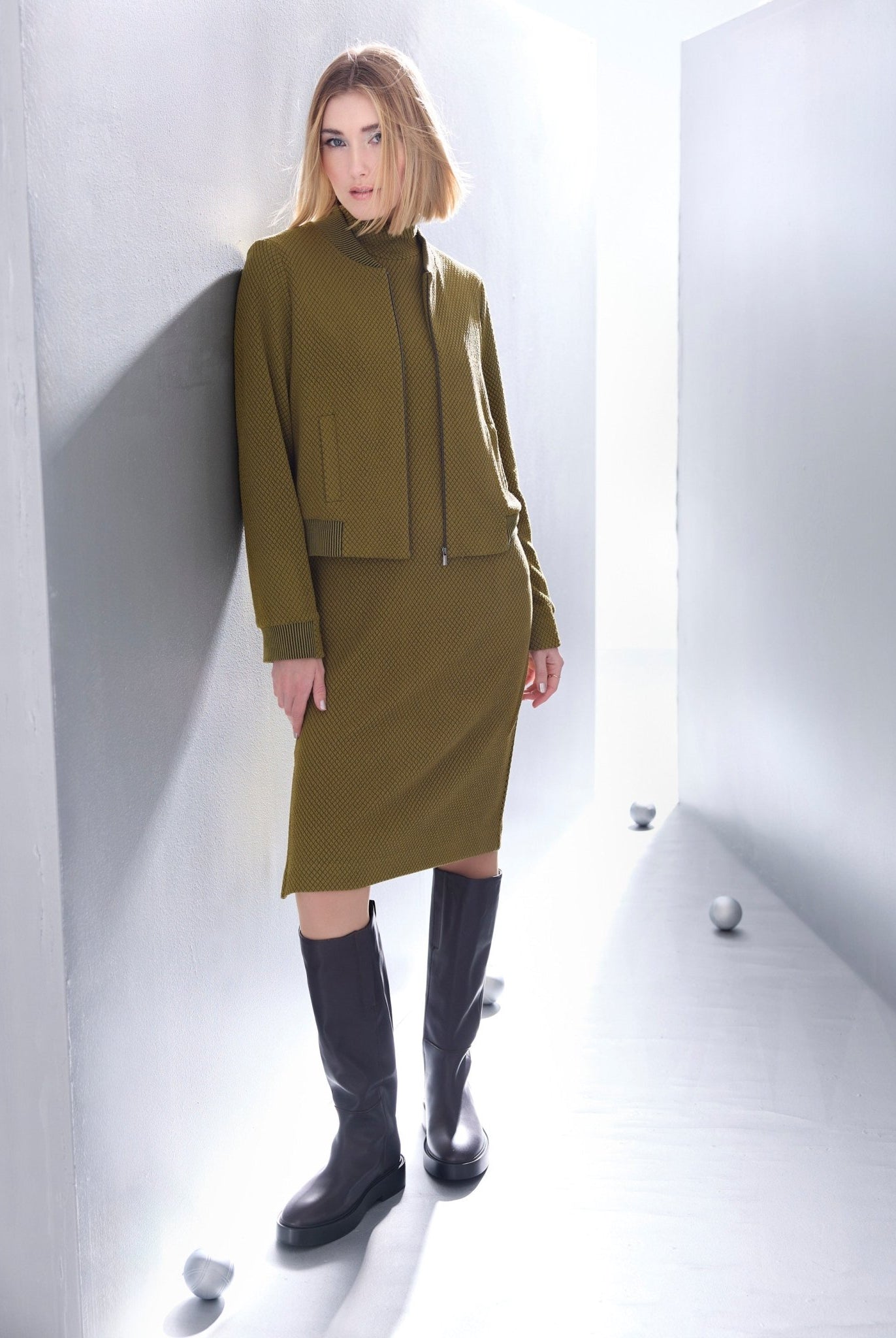 Kurze Blousonjacke PASJAKI aus Viskose-Mix - FOX'S-Fashion