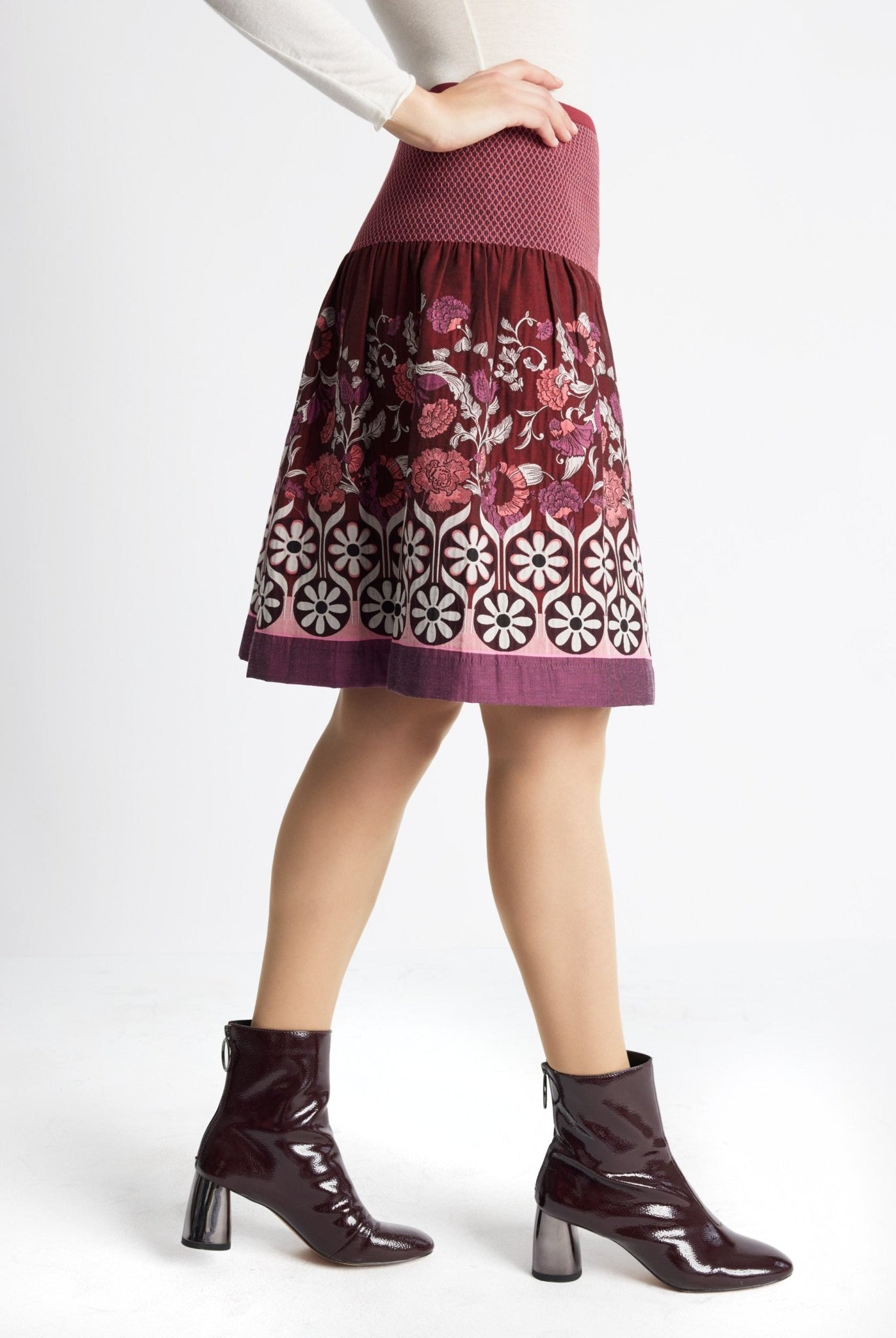 Kurzer One Size Rock LACROS-W mit Gummibund und Muster in Bordeaux