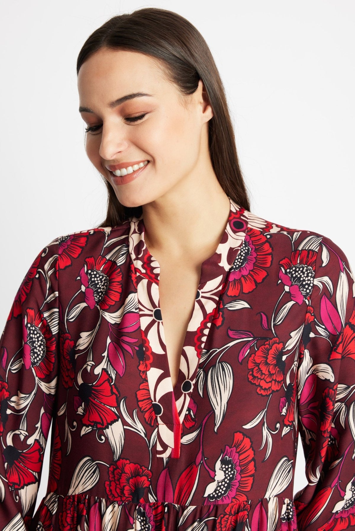 Kurzes Kleid VALUNA aus 100 % Viskose in leichter A-Linie - FOX'S-Fashion