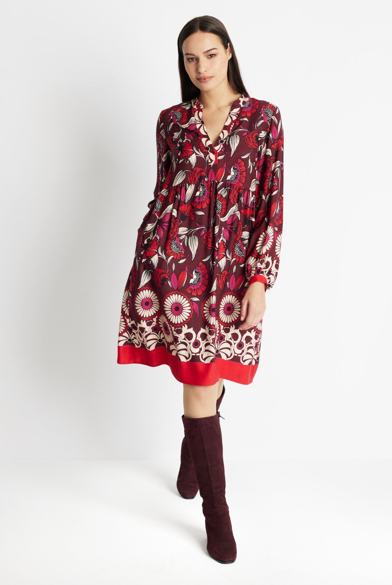 Kurzes Kleid VALUNA aus 100 % Viskose in leichter A-Linie - FOX'S-Fashion