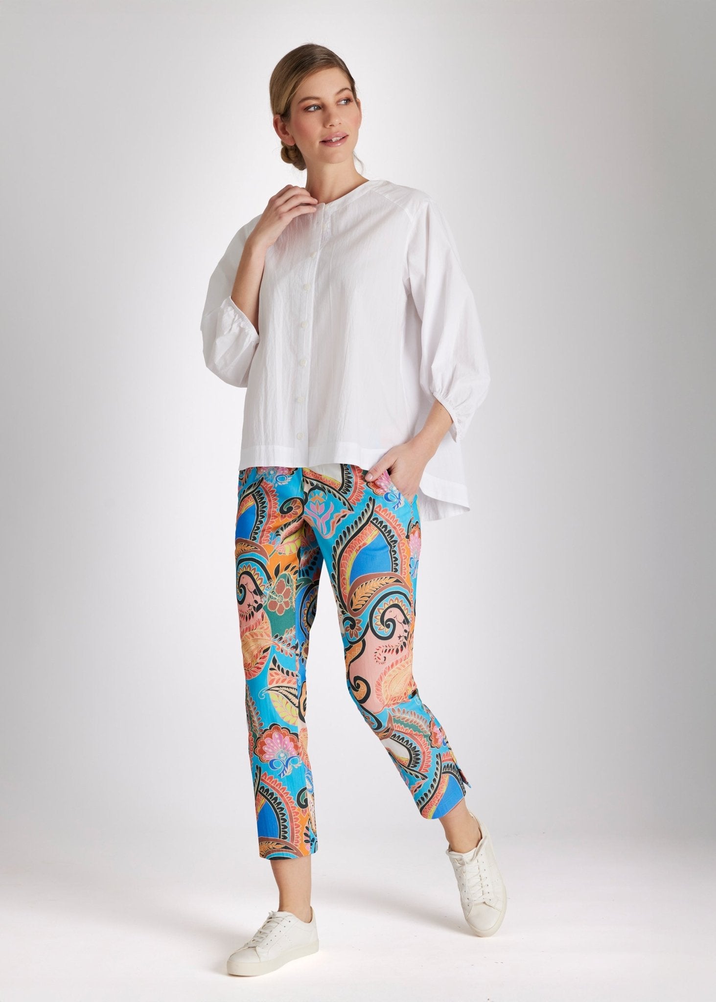 Legere Bluse BLOMBERGA aus 100 % Baumwolle - FOX'S - Fashion