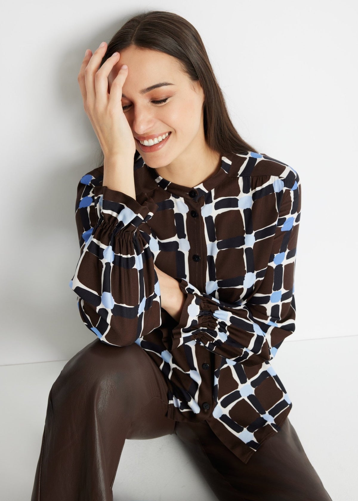 Legere Bluse VALYRA aus 100 % Viskose - FOX'S-Fashion