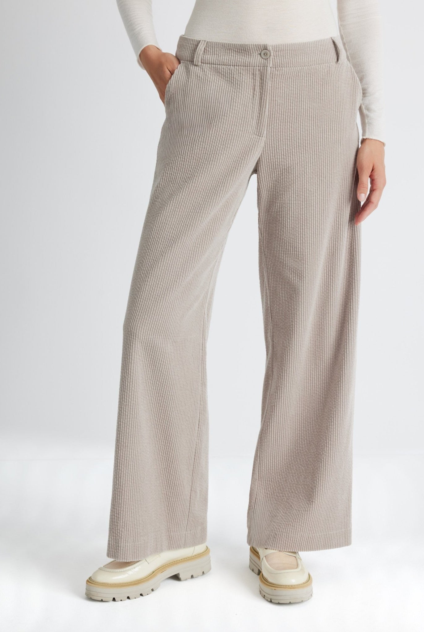 Legere Cordhose MATUKA aus 100 % Baumwolle - FOX'S-Fashion