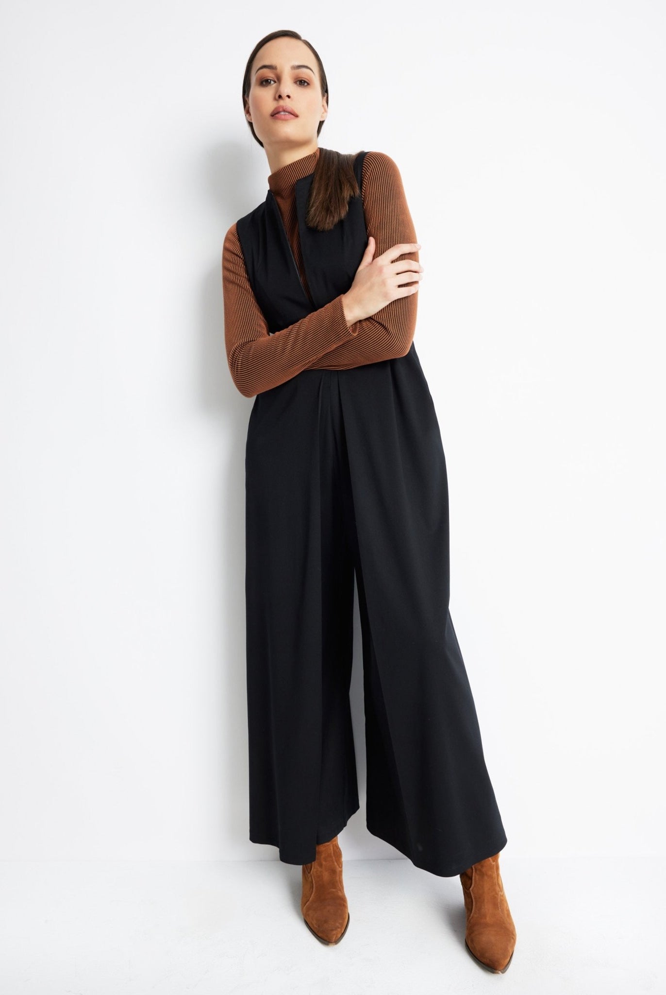 Legerer Jumpsuit QUMSUI aus glattem Viskosejersey - FOX'S-Fashion