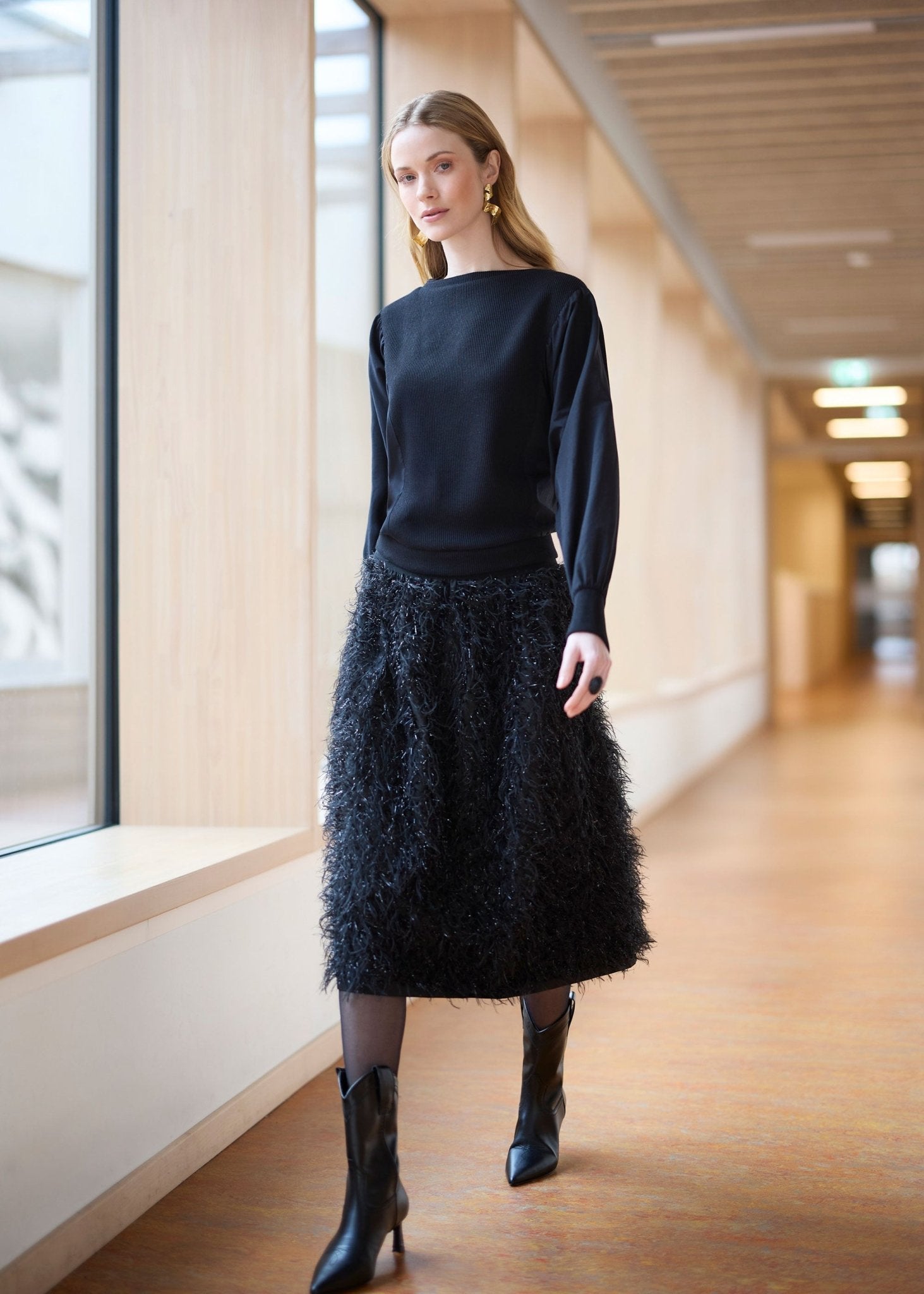 Rock LAFEDRO in Midi-Länge mit Fransen-Optik in Schwarz