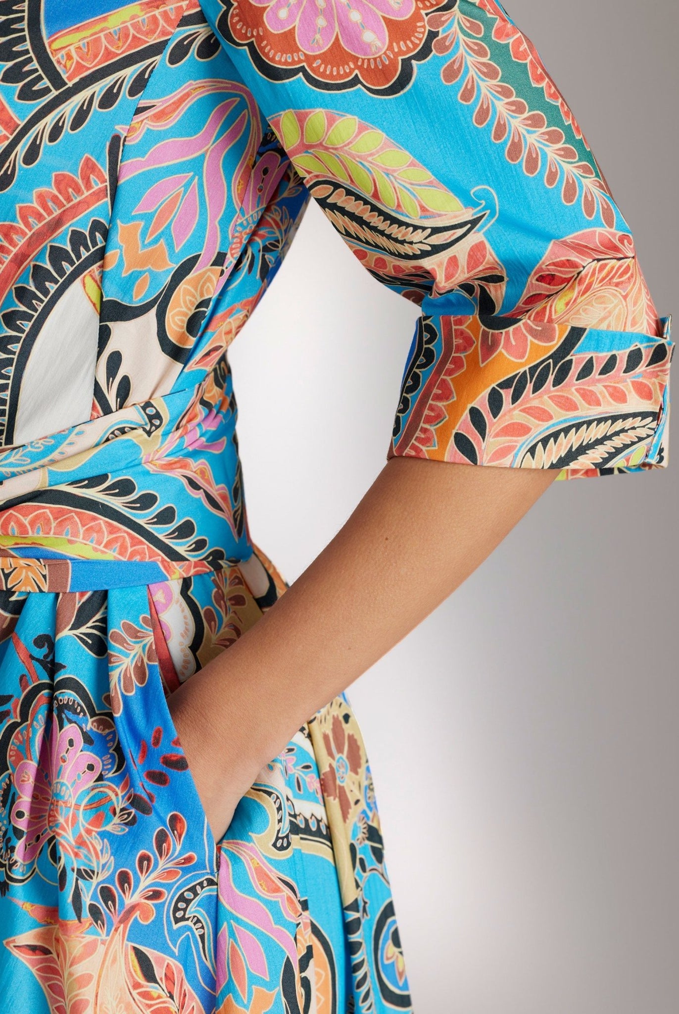 Tailliertes Kleid UDAXI aus Bio - Baumwolle - FOX'S - Fashion