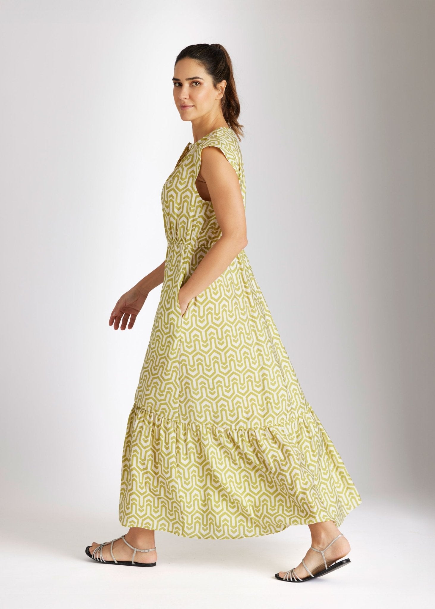 Tailliertes Kleid XAYANA aus Viskose - Mix mit Knopfleiste - FOX'S - Fashion