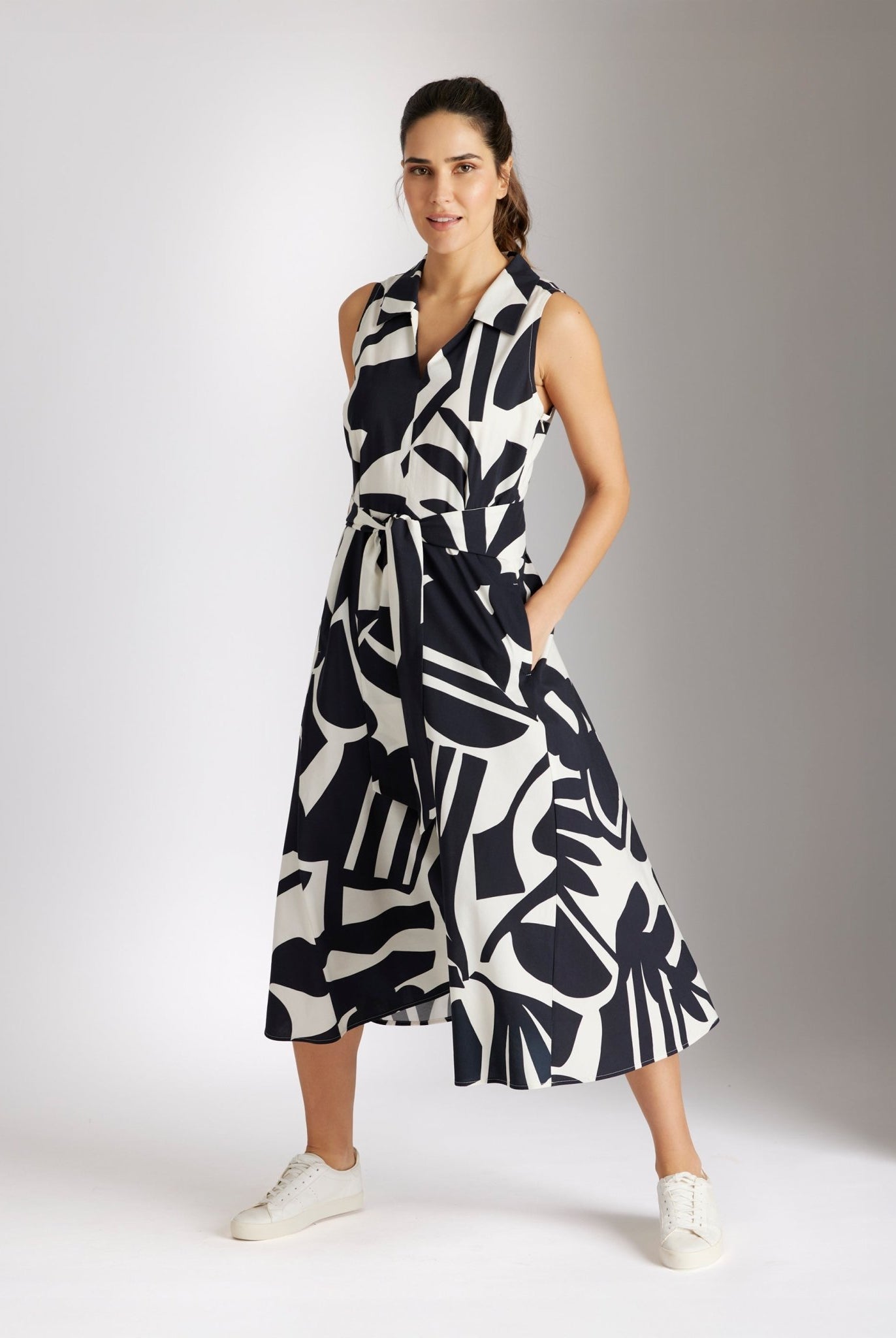 Tailliertes Midi - Kleid QUANOTA aus Viskose - Baumwolle - Mix - FOX'S - Fashion