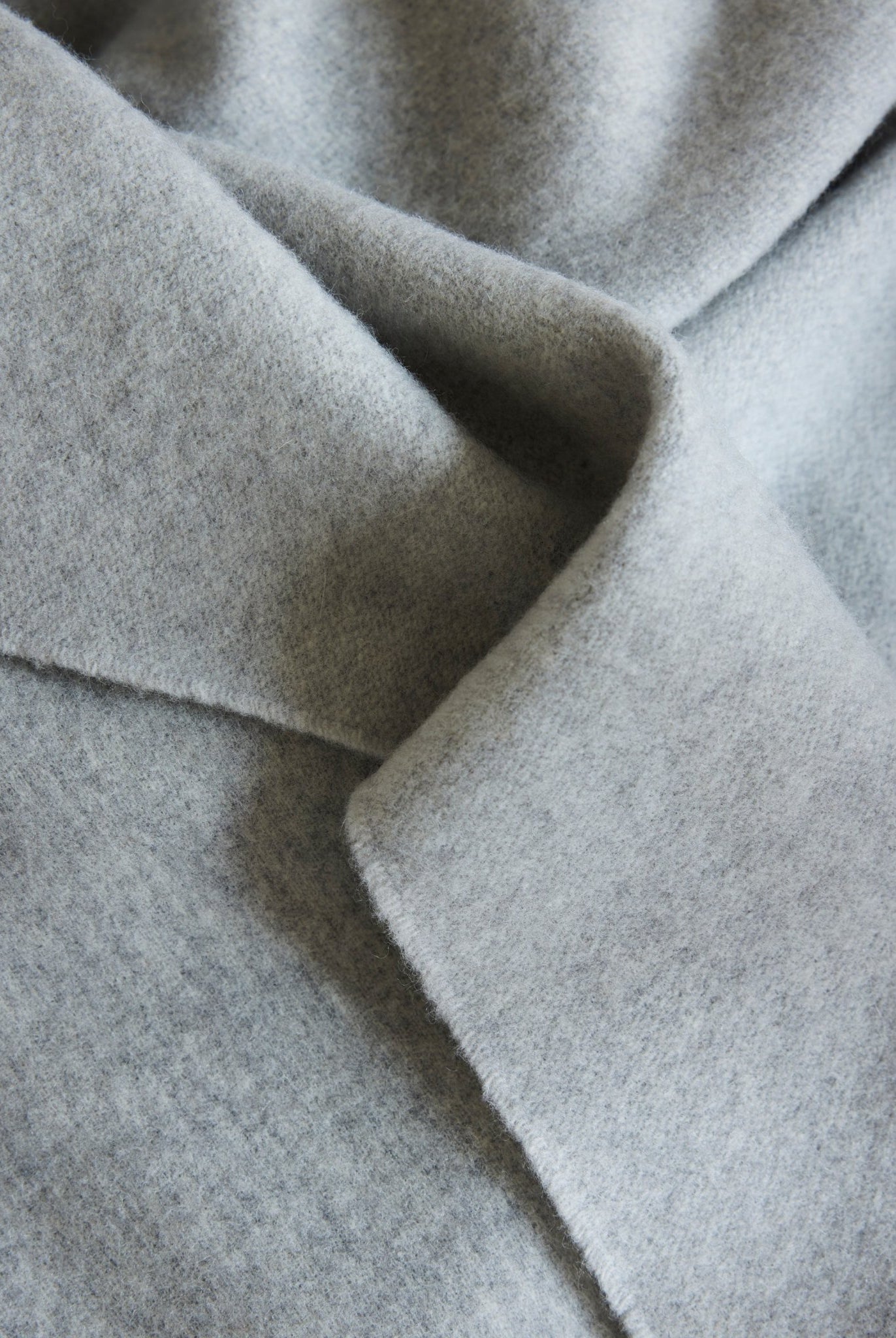 Weiche Decke LANA aus extrafeiner Schurwolle in Doubleface - Machart - FOX'S - Fashion