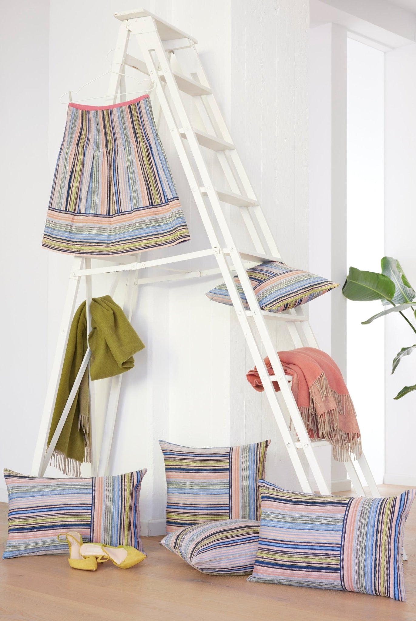 Weiche Decke LANA aus extrafeiner Schurwolle in Doubleface - Machart - FOX'S - Fashion