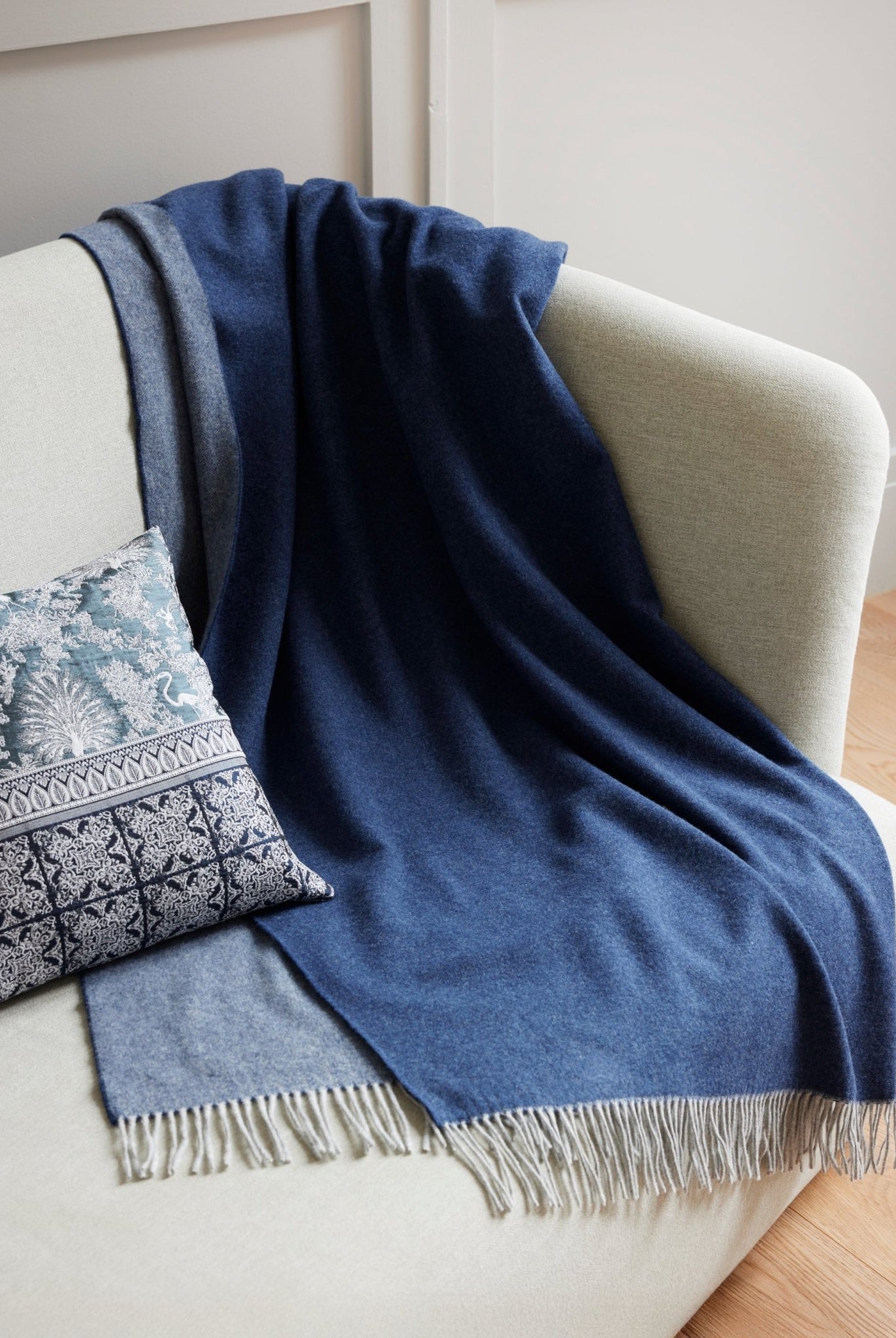 Weiche Decke LANA aus extrafeiner Schurwolle in Doubleface - Machart - FOX'S - Fashion