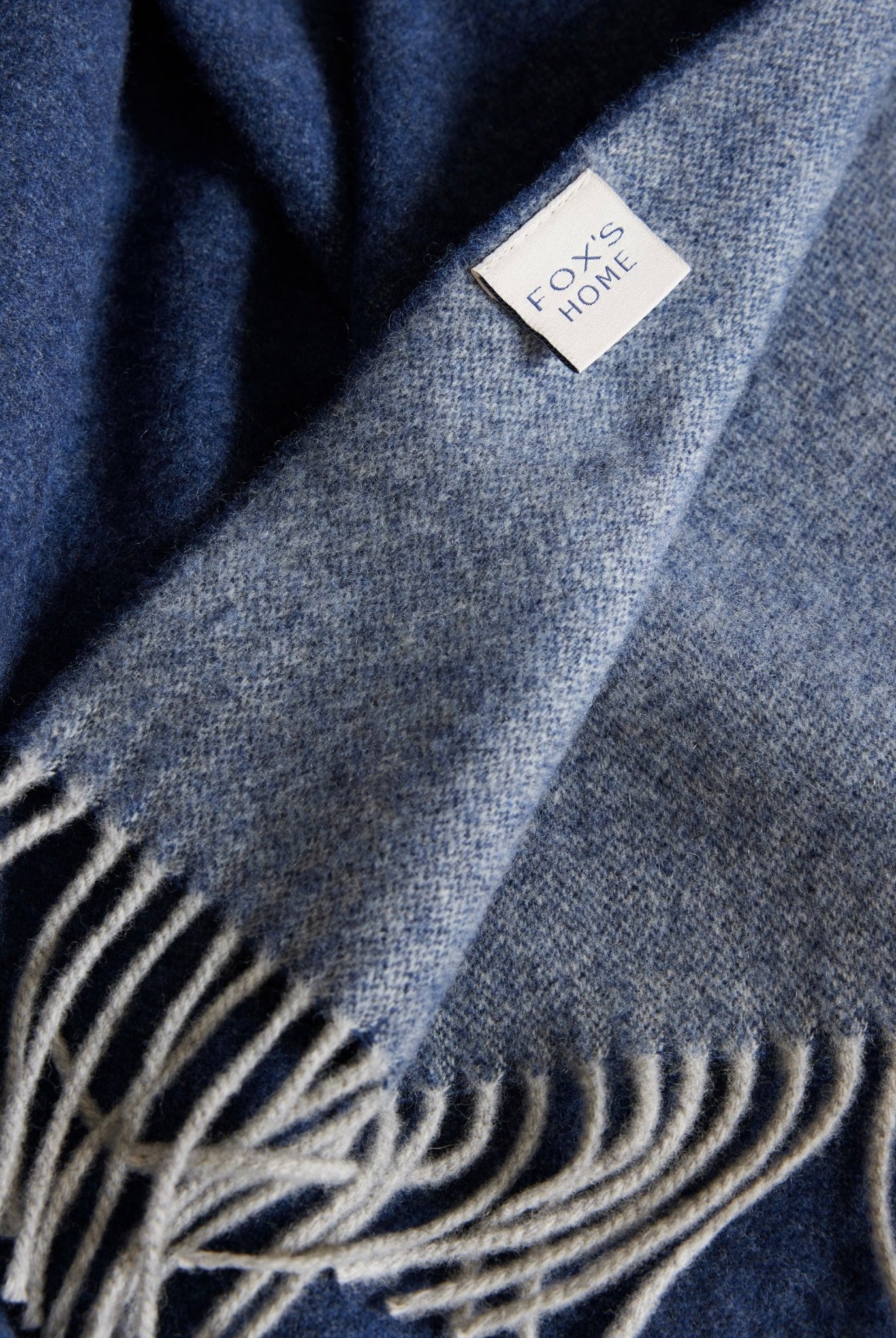 Weiche Decke LANA aus extrafeiner Schurwolle in Doubleface - Machart - FOX'S - Fashion