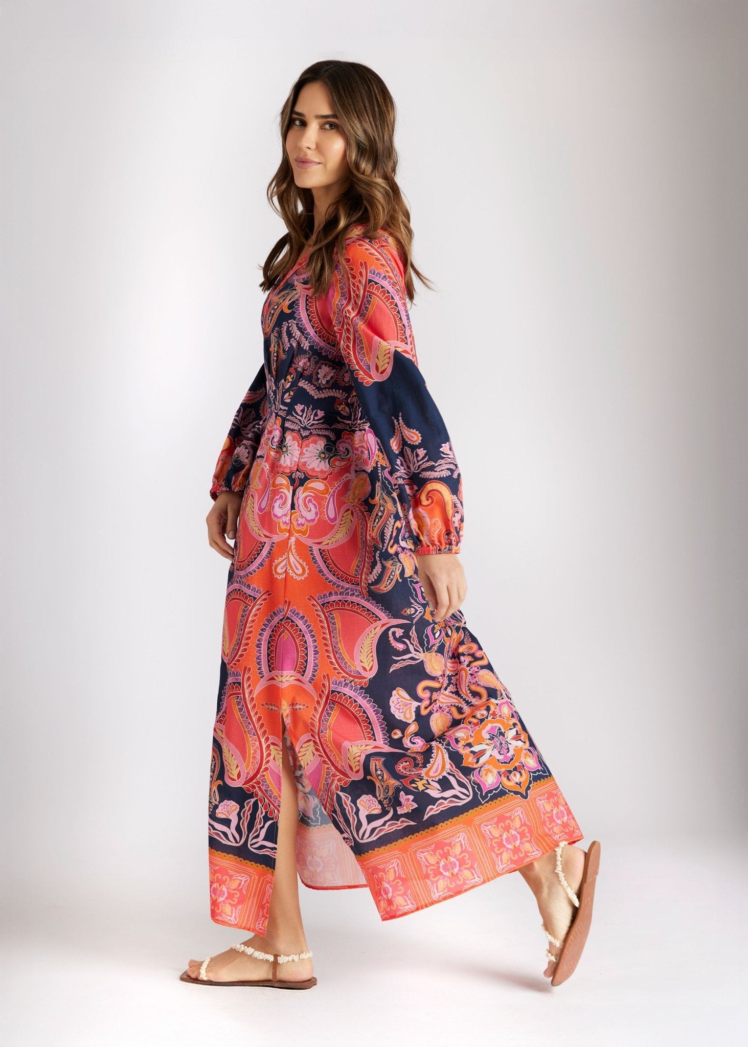 Coming Soon! Langes, tailliertes Kleid YIJE aus 100 % Baumwolle - FOX'S - Fashion