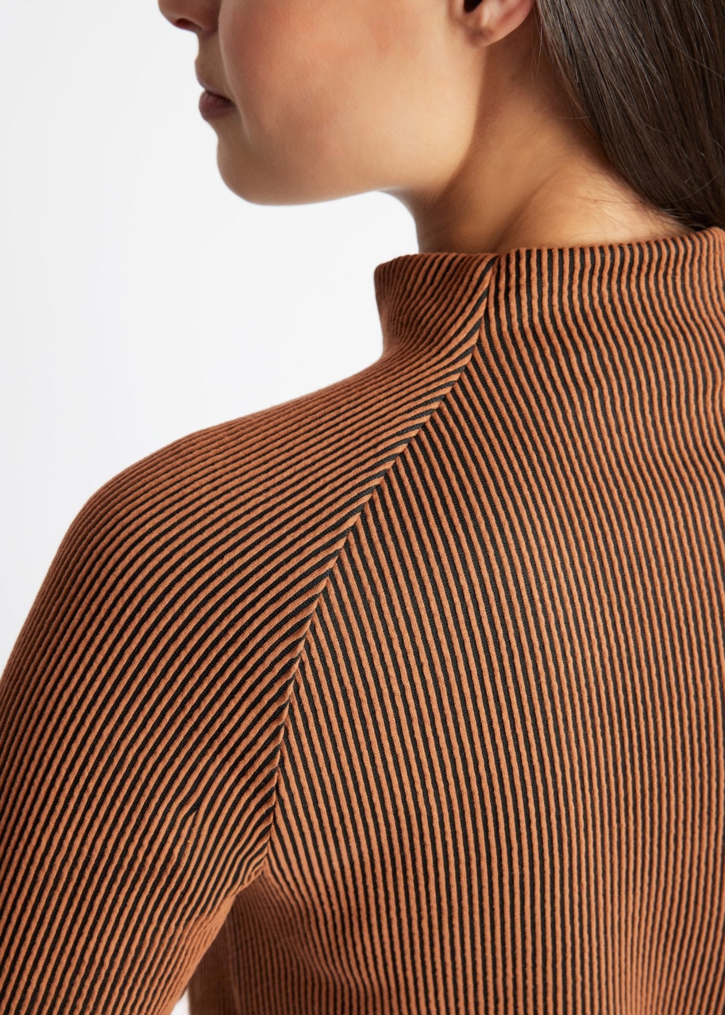 Gerades Shirt POETRA aus fein geripptem Viskose-Mix - FOX'S-Fashion