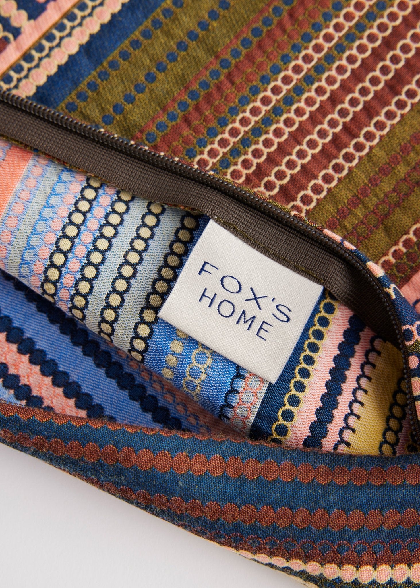 Gewebte Dekokissenhülle ELENA in edlem Jacquard aus Baumwoll - Mix - FOX'S - Fashion