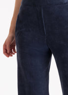 Hose WACORHO aus Cord mit lockerem Bein und Eingrifftaschen in Blau