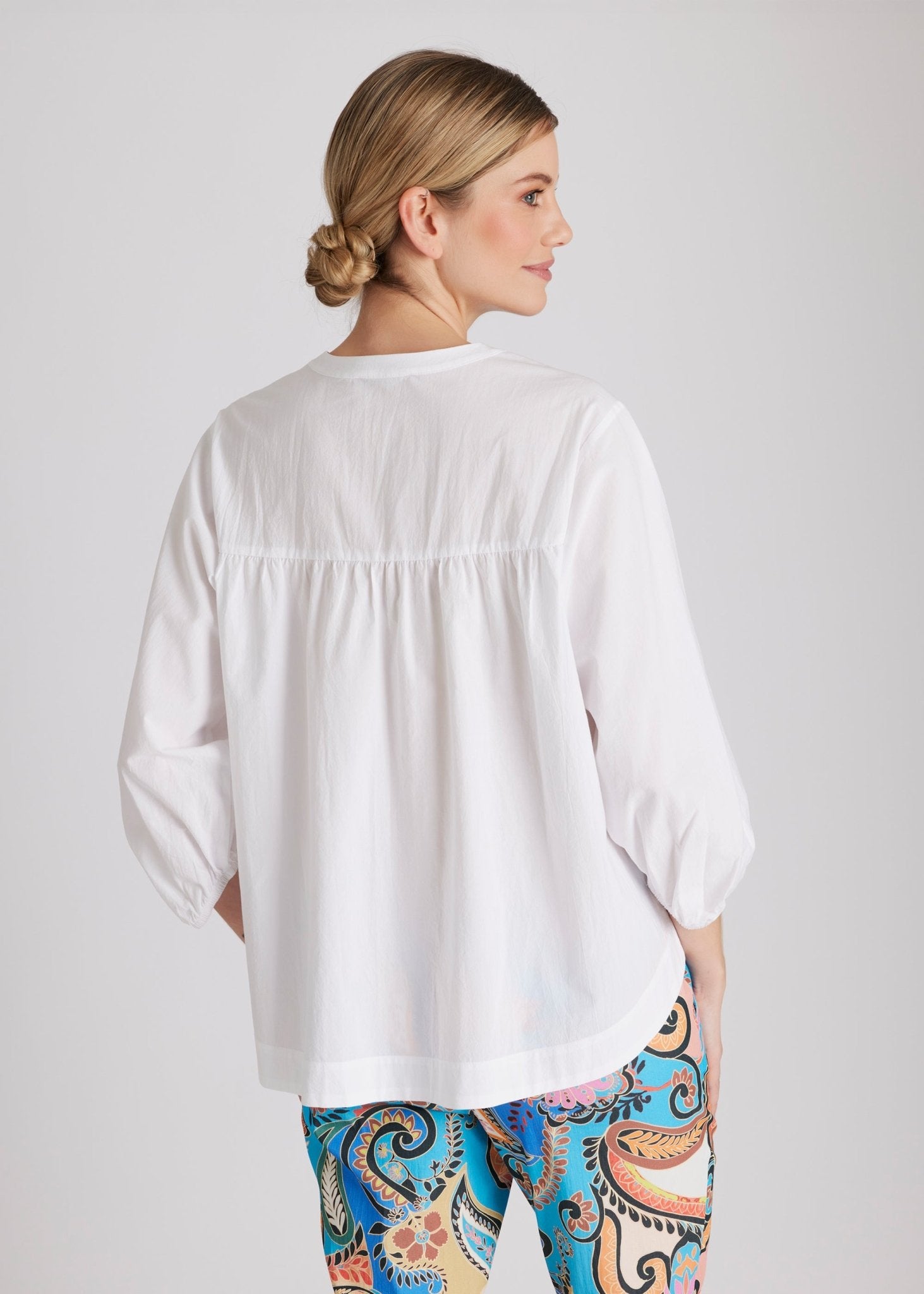 Legere Bluse BLOMBERGA aus 100 % Baumwolle - FOX'S - Fashion