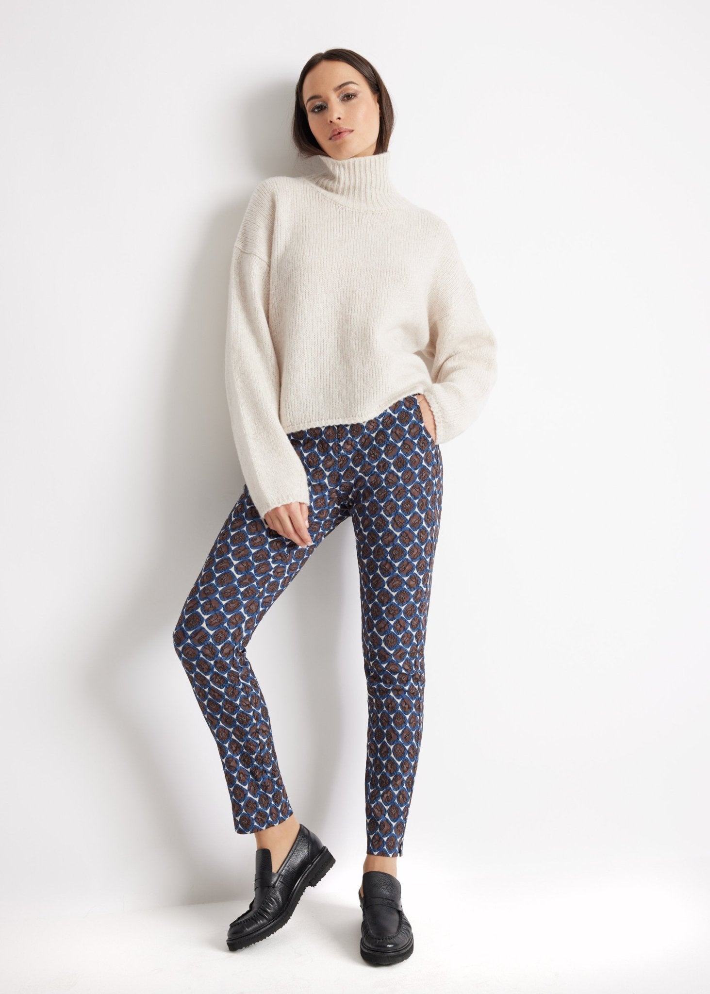 Schmale Hose ENESTRA aus Viskose-Mix mit Gummibund - FOX'S-Fashion