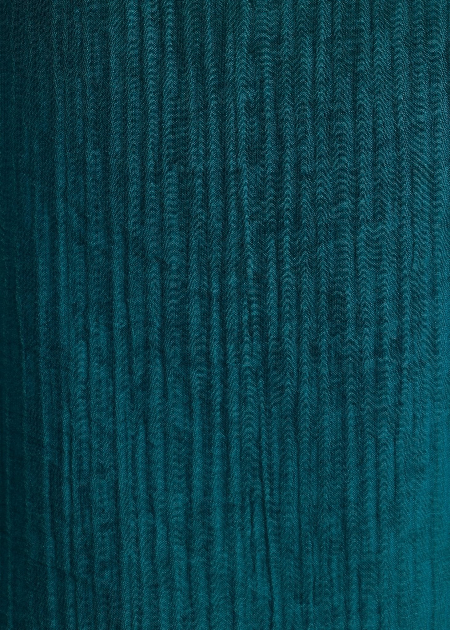 Midi-Rock NAWIKORO in Wickeloptik mit Bindetail und schmaler Form in Dunkelgrün