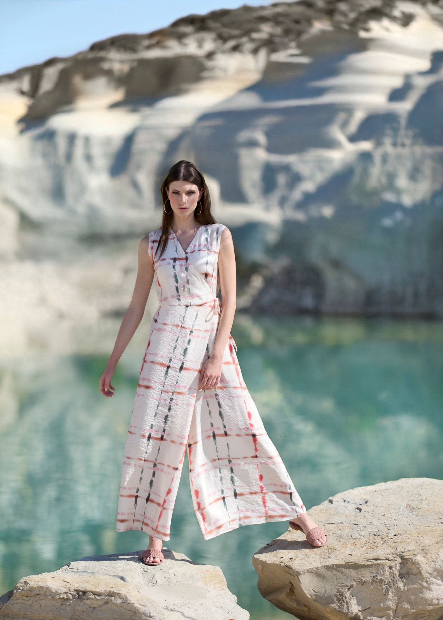 Taillierter Jumpsuit XYMPA aus Viskose mit weitem Bein - FOX'S - Fashion