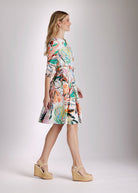 Ärmelloses Midi-Kleid DEMONA mit Rundhalsausschnitt, taillierter Form und floralem Print