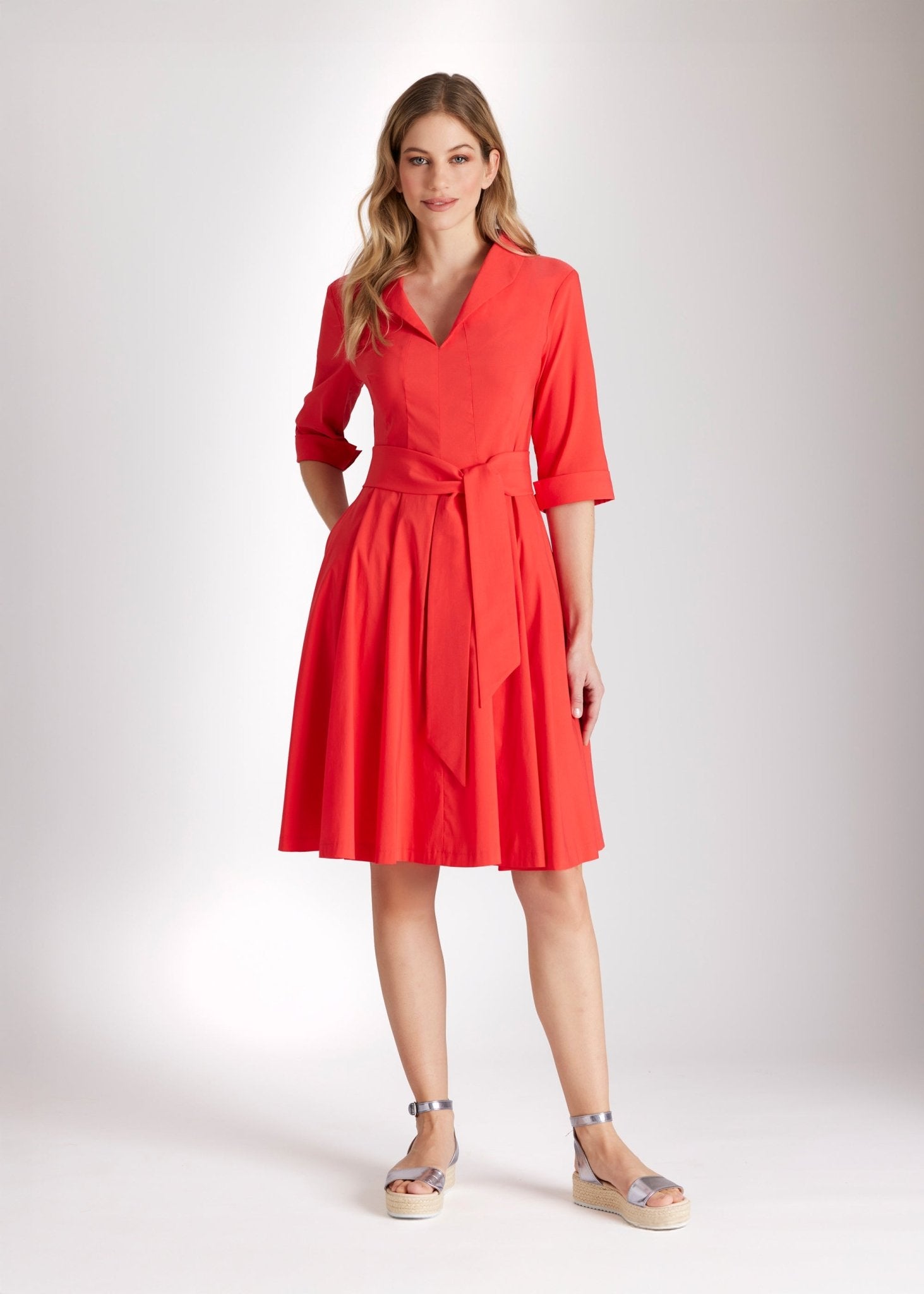 Tailliertes Kleid MEDAXY aus Baumwollmix mit Stretch - FOX'S - Fashion