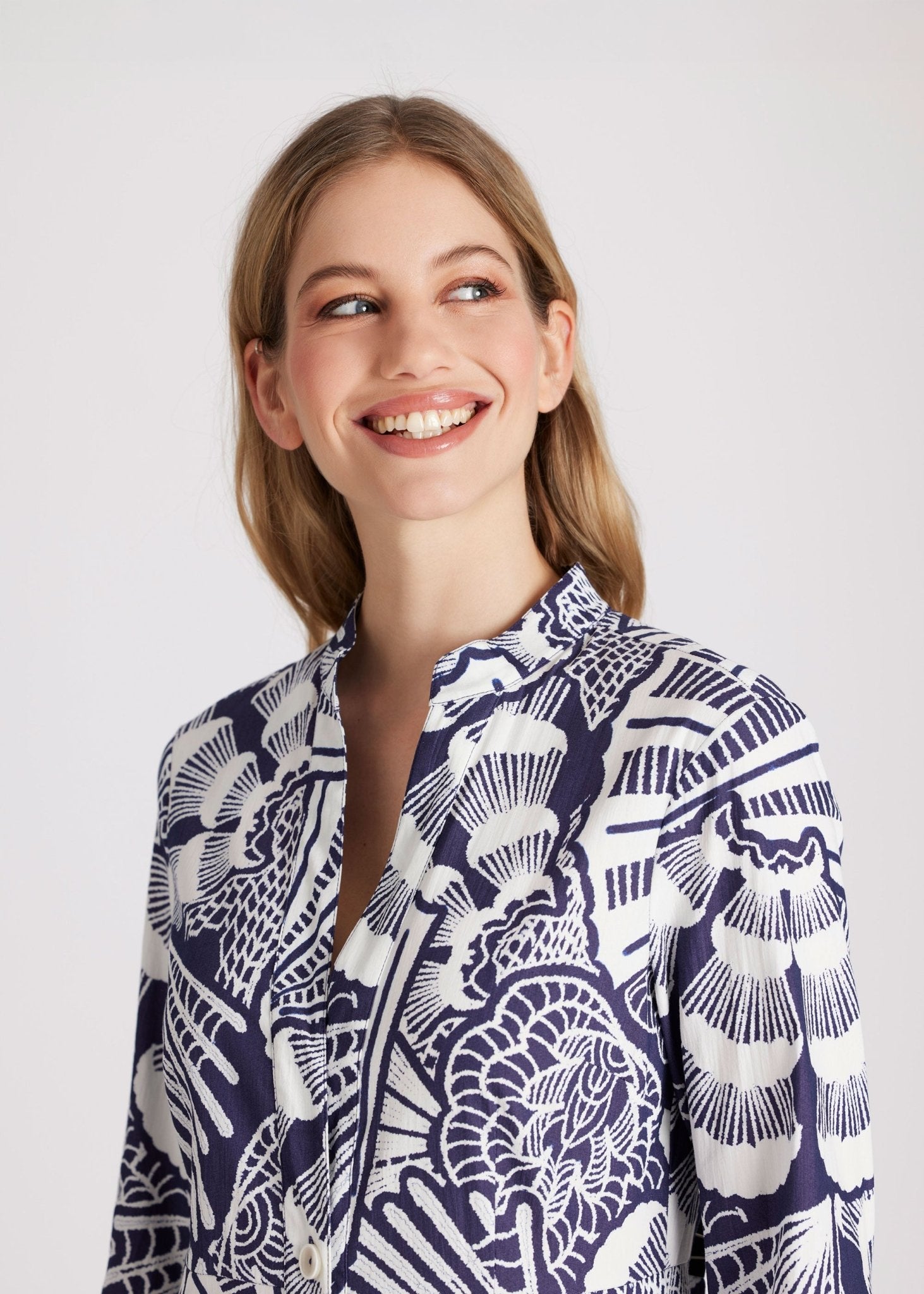 Tailliertes Midi - Kleid UVENTIA aus Bio - Baumwolle - FOX'S - Fashion