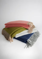 Weiche Decke LANA aus extrafeiner Schurwolle in Doubleface - Machart - FOX'S - Fashion