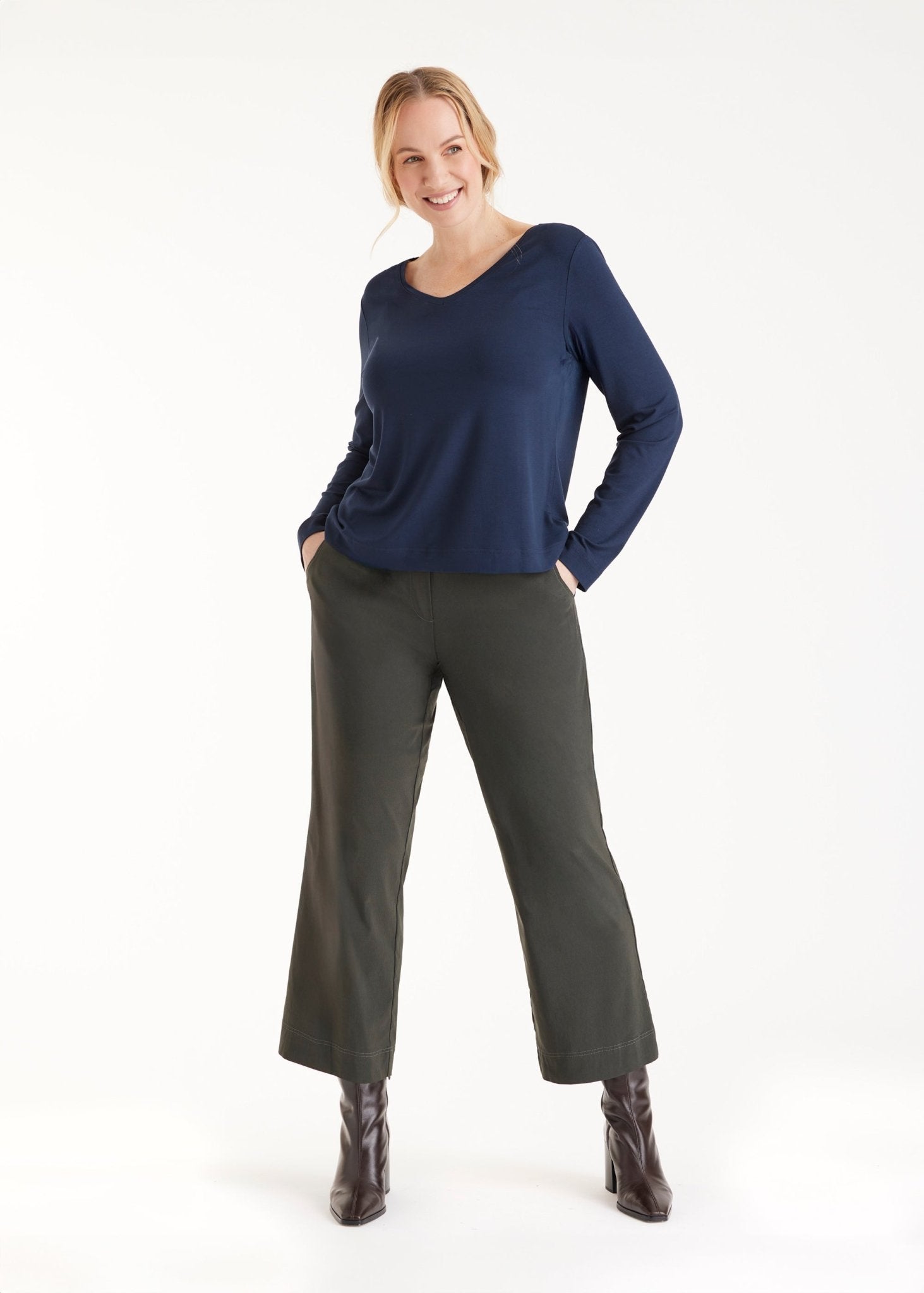 Langarm Shirt CLIVONITA mit Rundhals und V-Ausschnitt in Blau